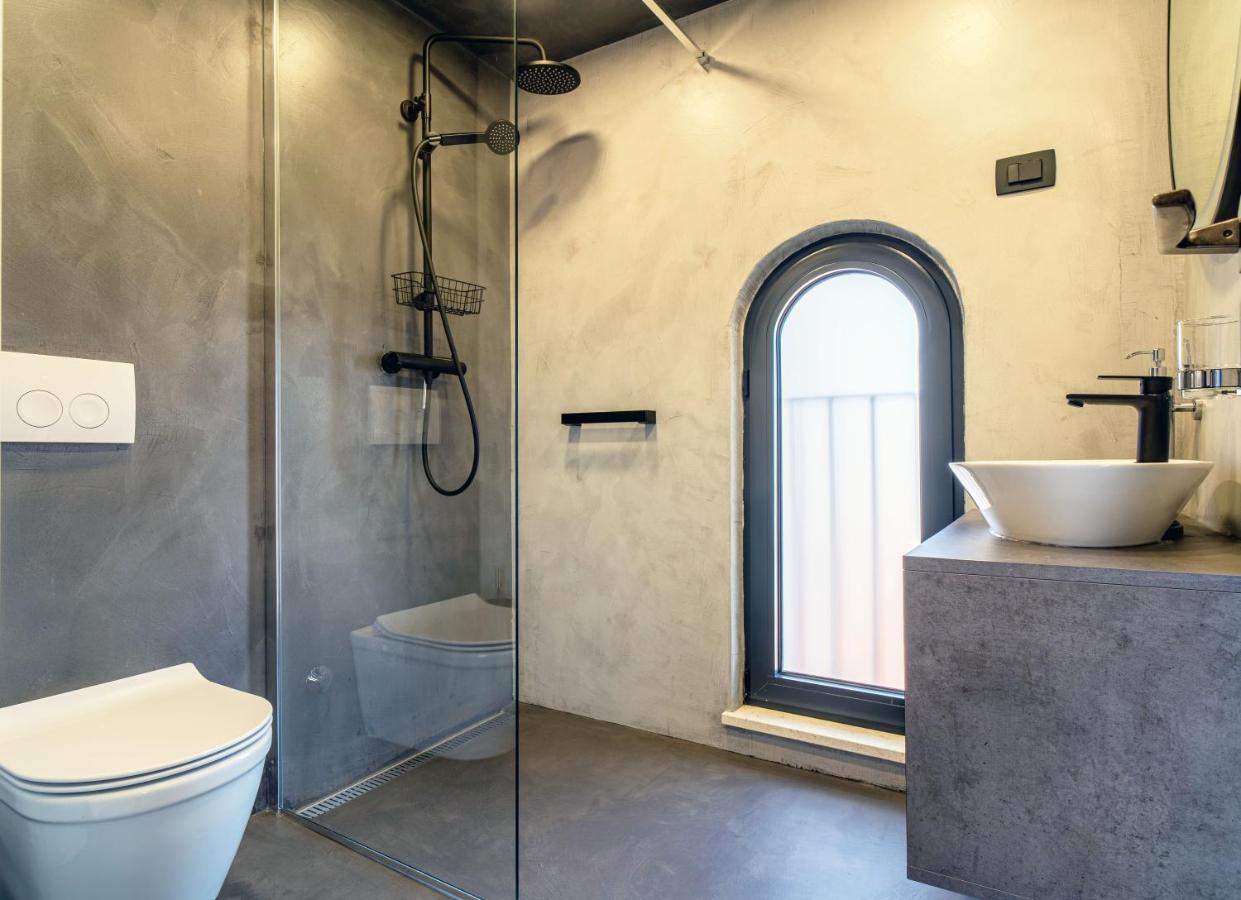 Castropola Views With Private Parking Apartment Exterior foto